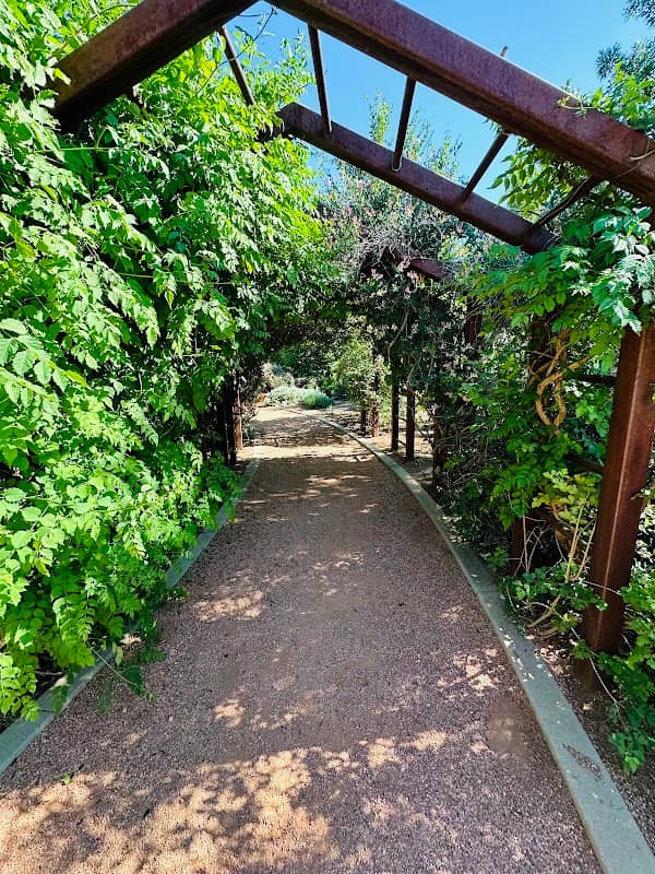 The Garden at Tonaquint Park - Image 1
