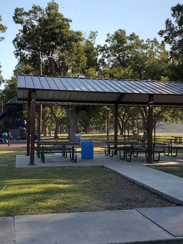 Max Starcke Park - Image 2