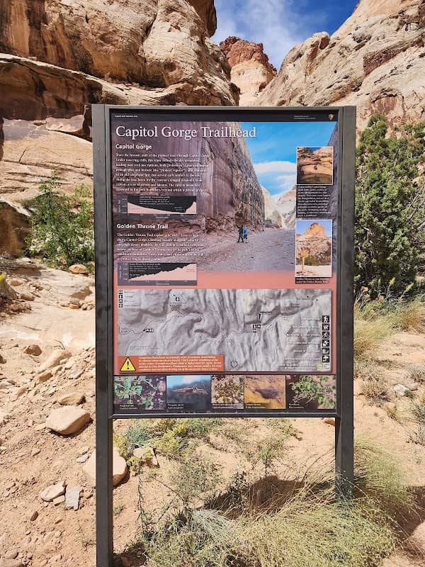 Capitol Gorge Trailhead - Image 1