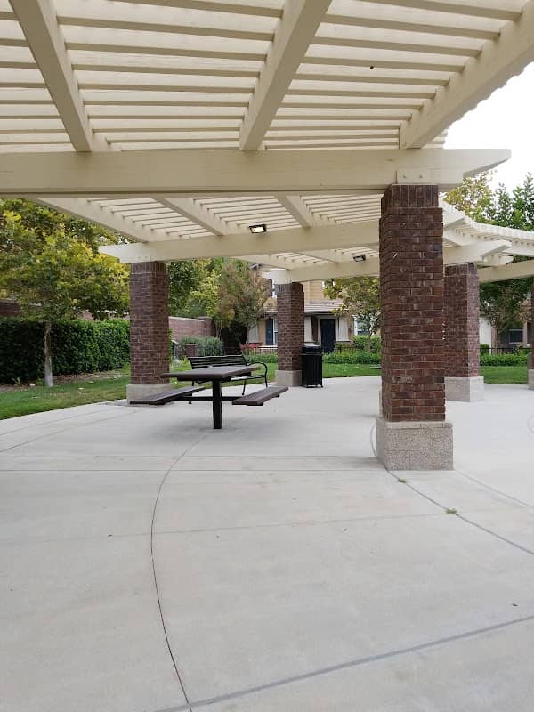 Evergreen Park - Image 2