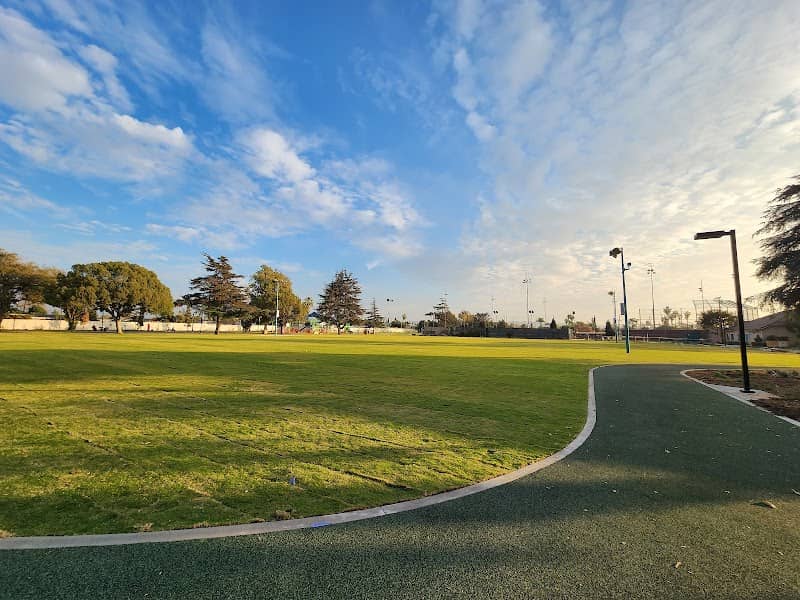 Hollenbeck Park - Image 1