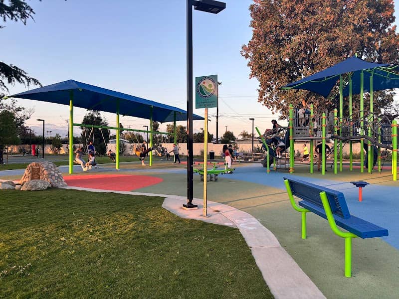 Hollenbeck Park - Image 2