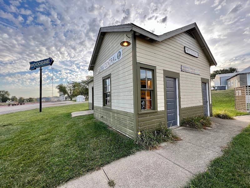 Woodbine - Image 1