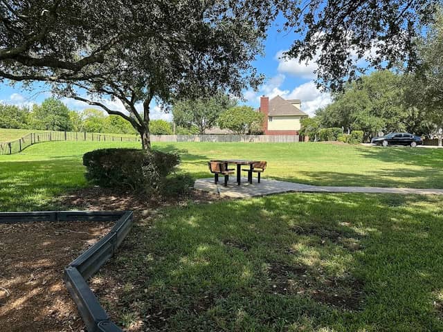 Patriot Park - Image 2