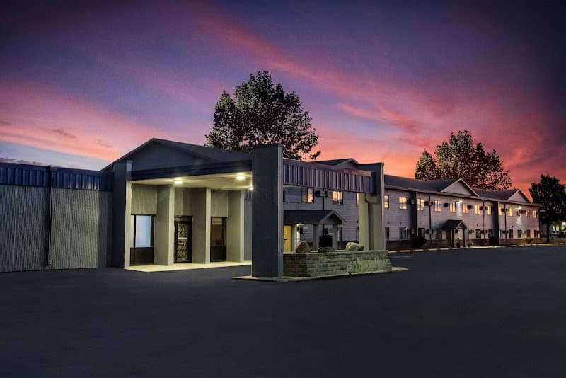 Travelodge by Wyndham Wahpeton Event Center - Image 1