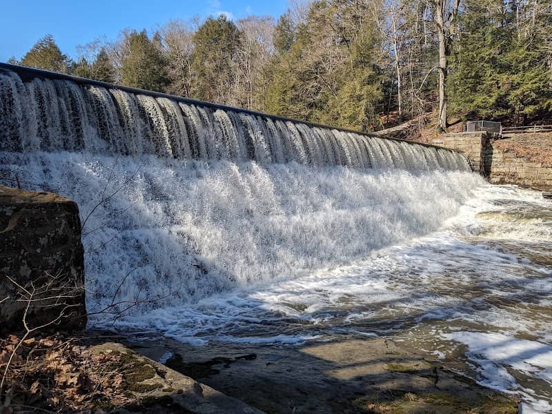 Lake Cohasset Dam - Image 2