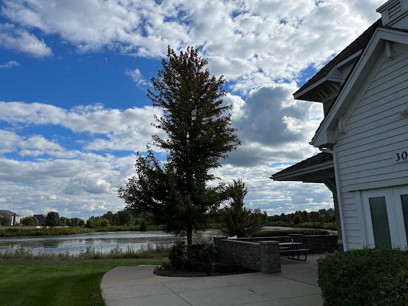 Boathouse Park - Image 2