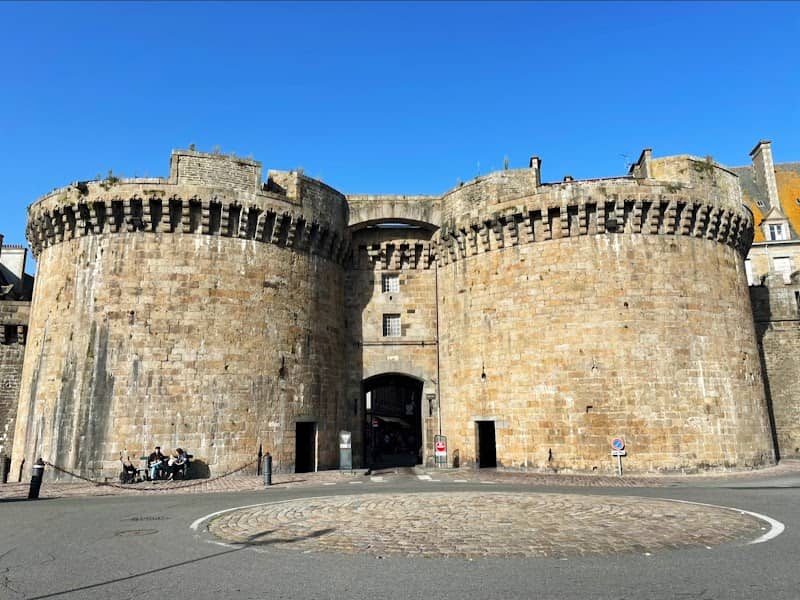 Big Gate - Image 2