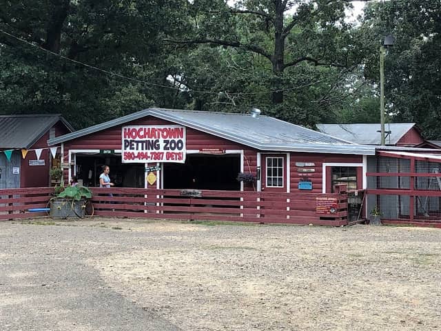 Hochatown Rescue Center & Petting Zoo - Image 2