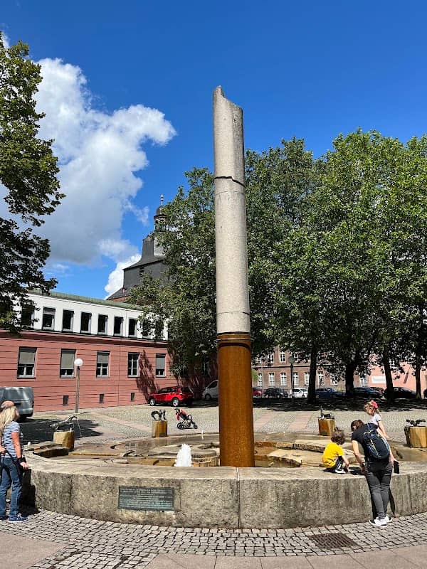 Wasseruhrbrunnen - Image 2