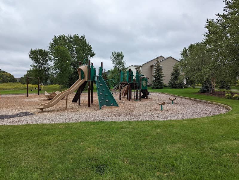 Heritage Ponds Park - Image 1