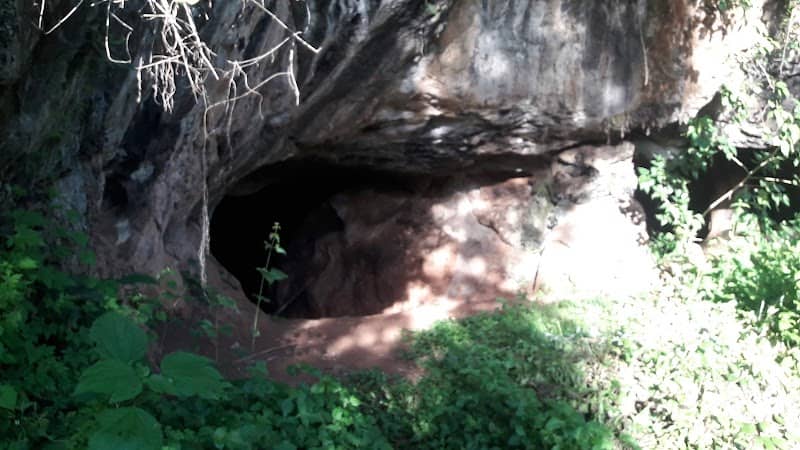 Takkatan Cave - Image 1