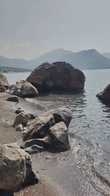 Spiaggia libera - Image 1