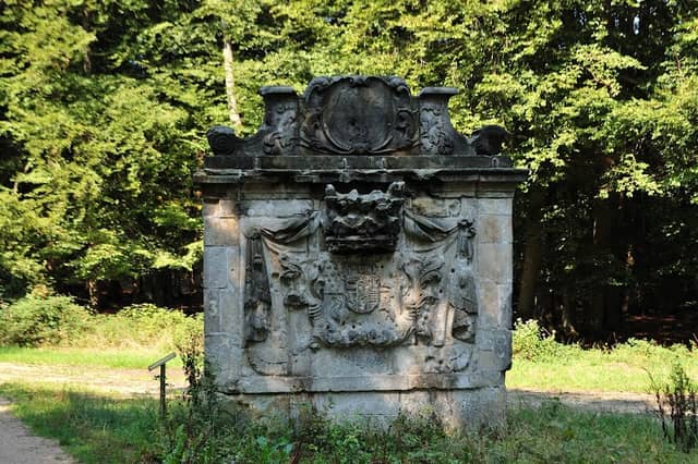 Höltingstuhl - Image 1