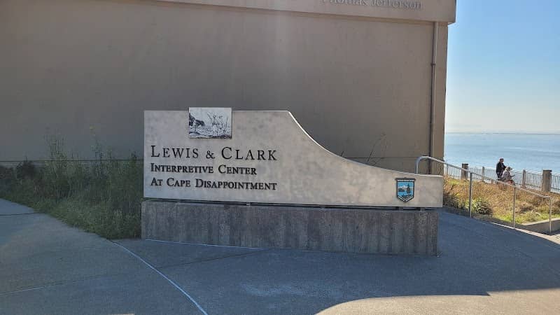 Lewis & Clark Interpretive Center - Image 1