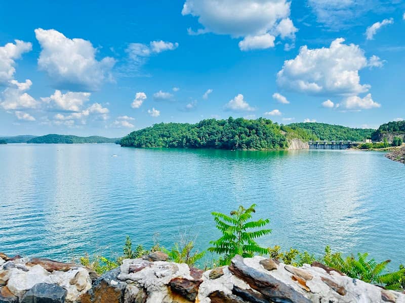 Carter's Lake Lookout and Walking Trail - Image 3