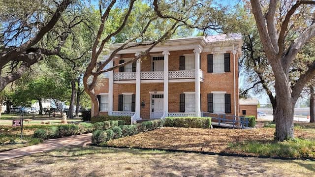 Earle-Napier-Kinnard House - Image 1