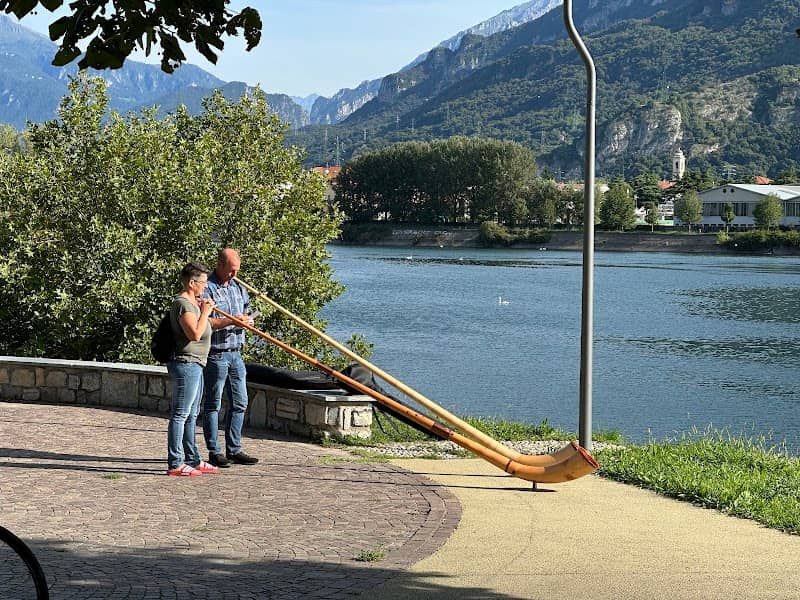 Anfiteatro al lago - Image 1
