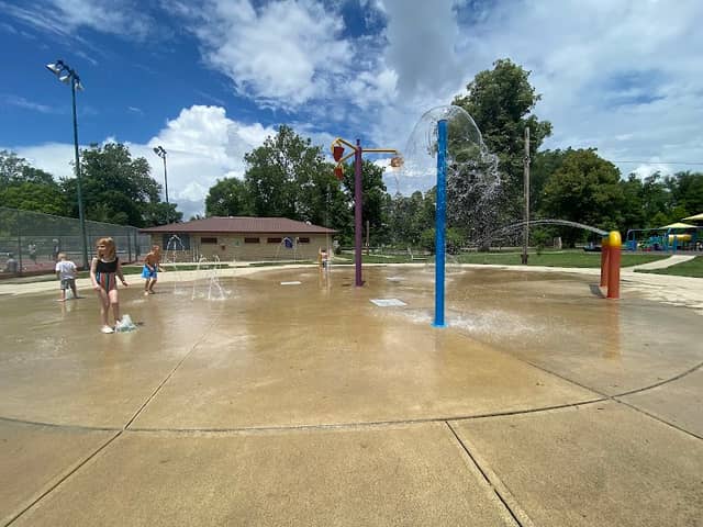 Splash Park - Image 1