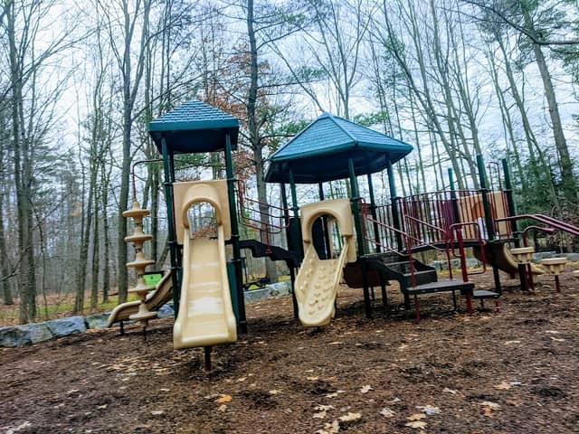 Salem Park - Image 1