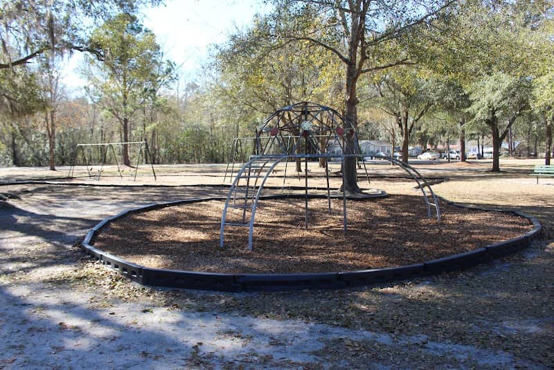 Hillary Park - Image 2