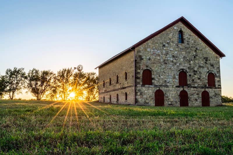 Filley Stone Barn - Image 1