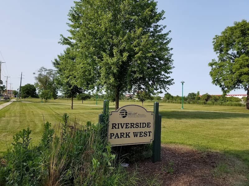 Riverside Park West - Image 2