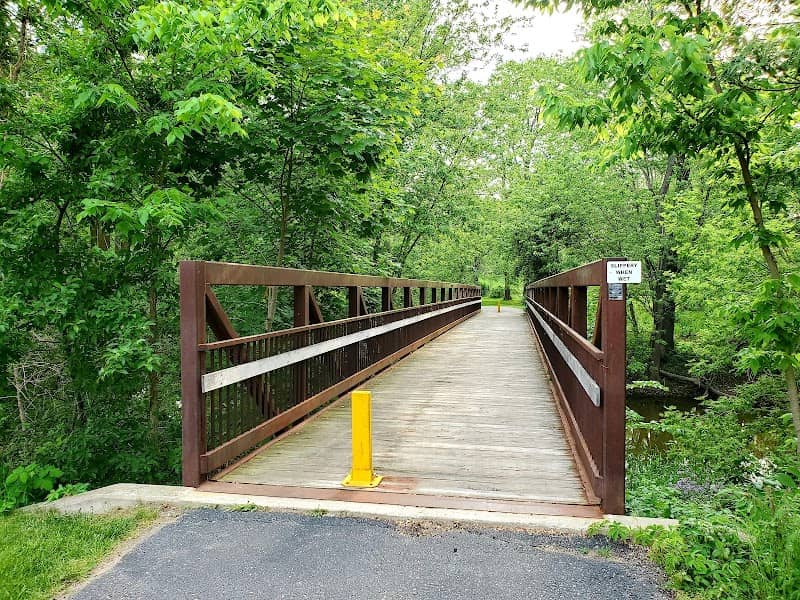 Magnetic Park - Image 1