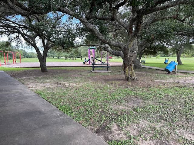 Live Oak Pavilion at Jack Brooks Park - Image 1