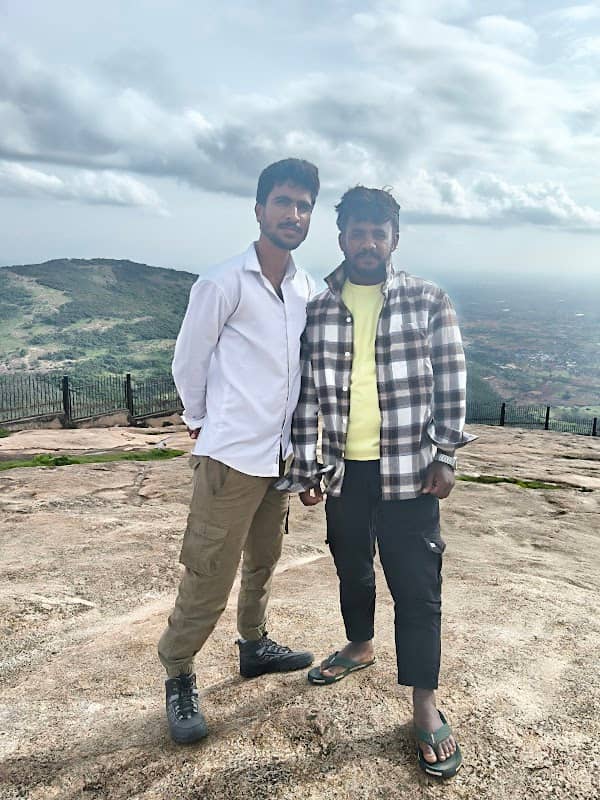 Sr gowda - Image 1