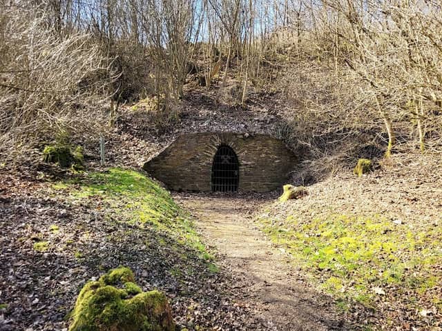 GeoPunkt Kneippanlage Tretbecken Solms - Image 1