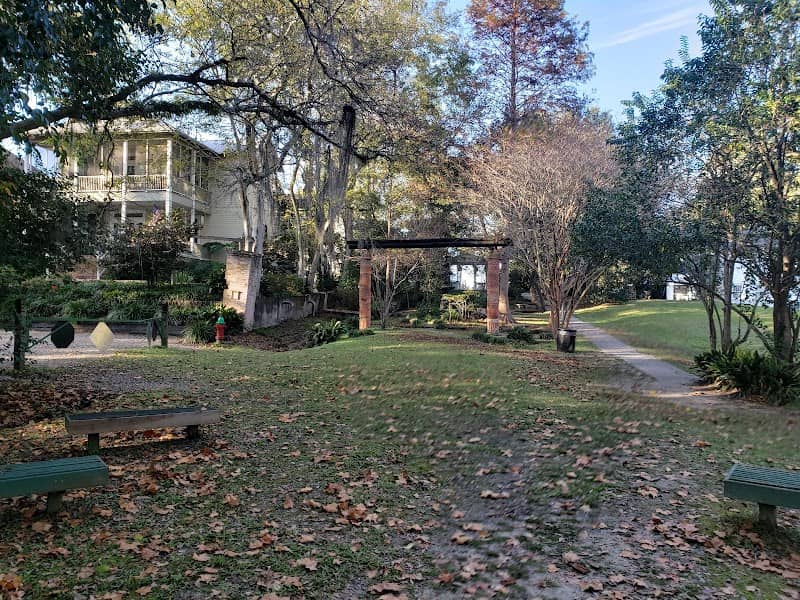 Columbia Street Landing - Image 2