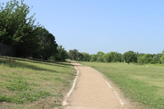Bradfield Village Park - Image 2
