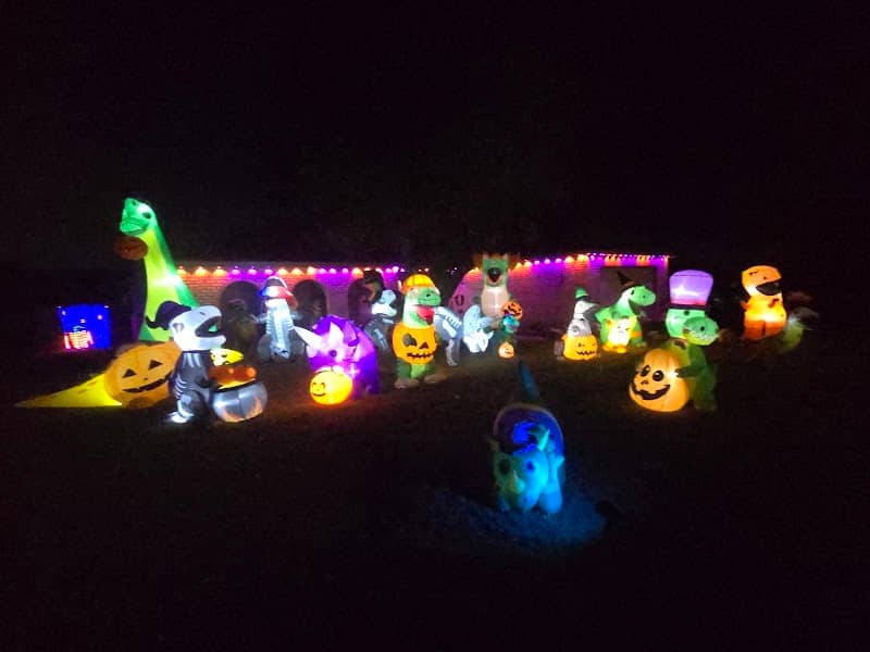 The Rawrsome Dinosaur House - Image 1
