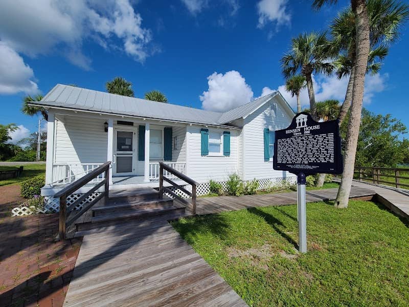 Bensen House - Image 1
