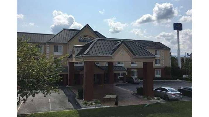 Baymont by Wyndham Clinton - Image 1