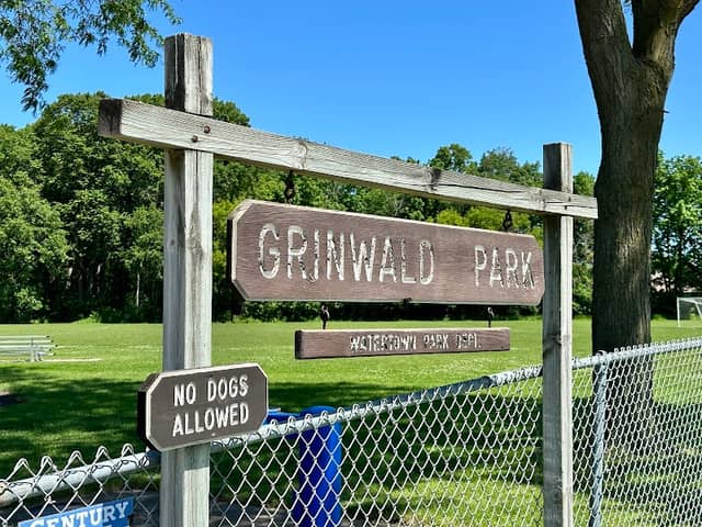 Grinwald Park - Image 1