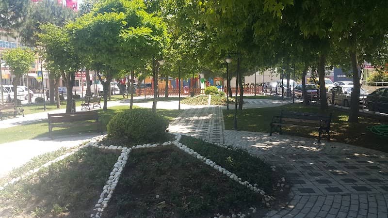 Menderes Parkı - Image 1