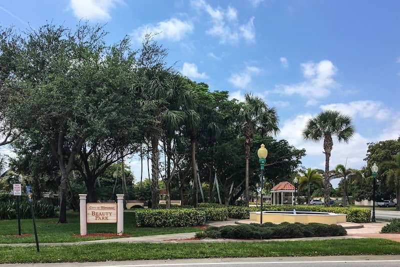 Beauty Park - Image 1
