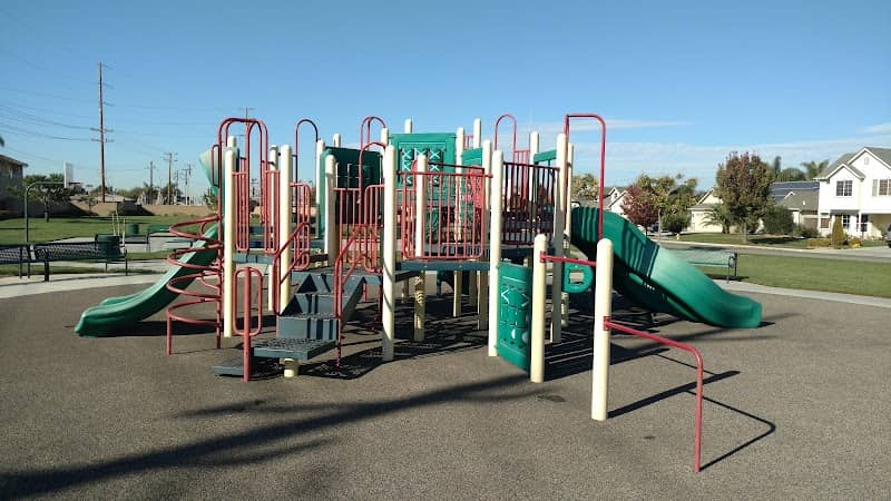 Circle Park - Image 1