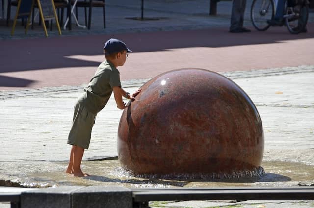 Kugelbrunnen - Image 1