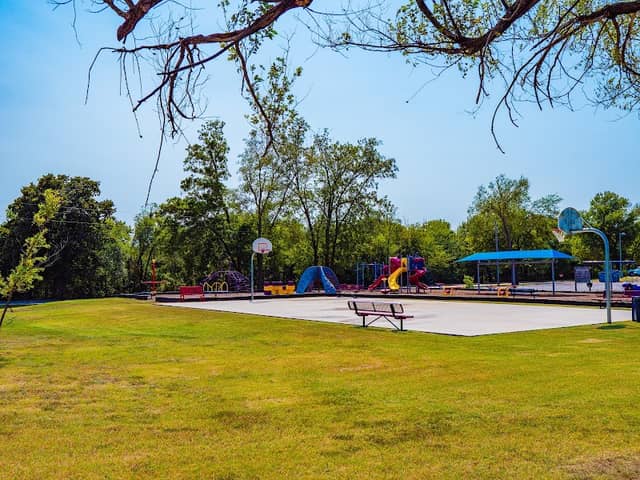 Pirau Park - Image 1