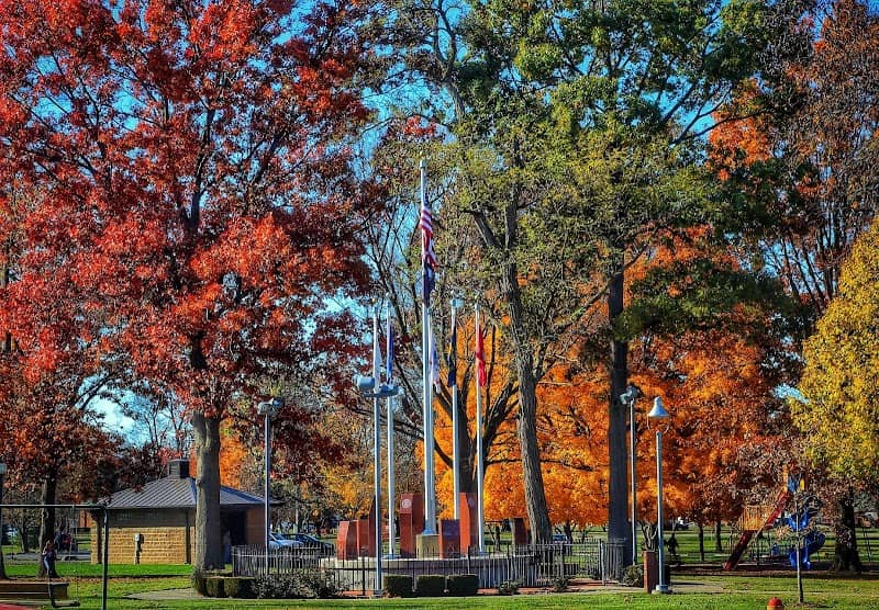 Boone County Veterans Memorial - Image 1