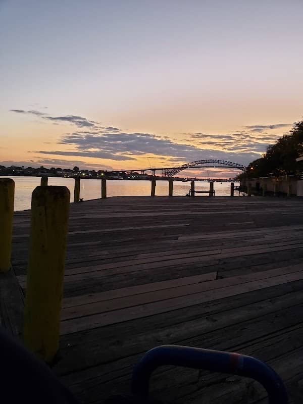 Brady's Dock - Image 5