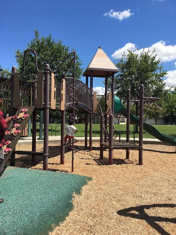 Walnut Park - Image 2