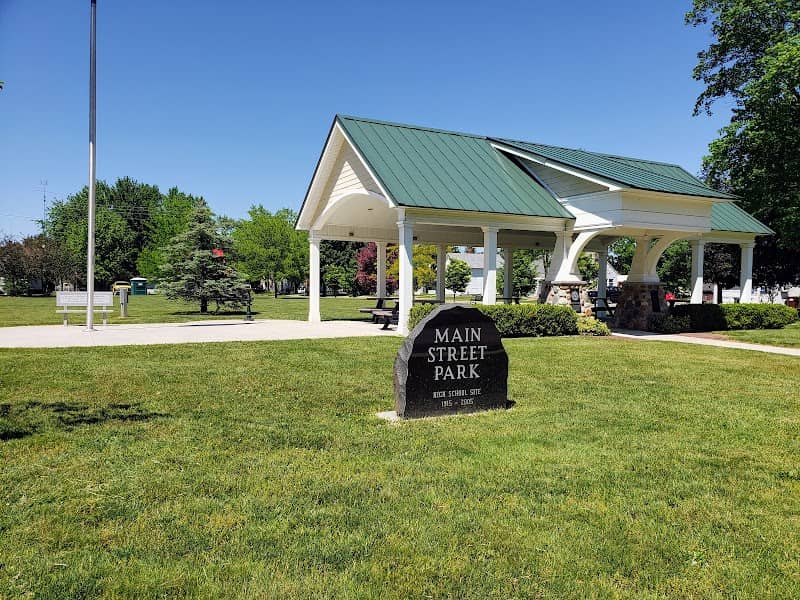 Main Street Park - Image 1