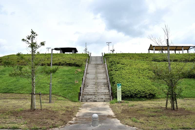 Jonouchitsukiyama Park - Image 1