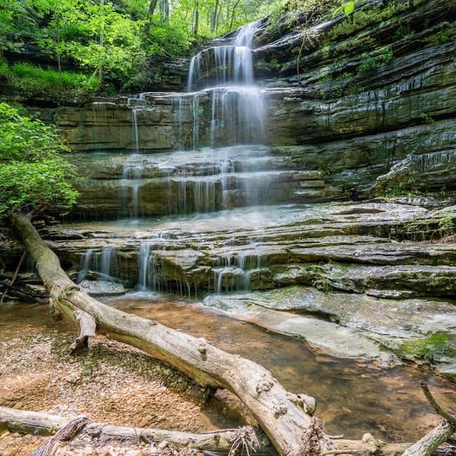 Liles Falls Parking - Image 1