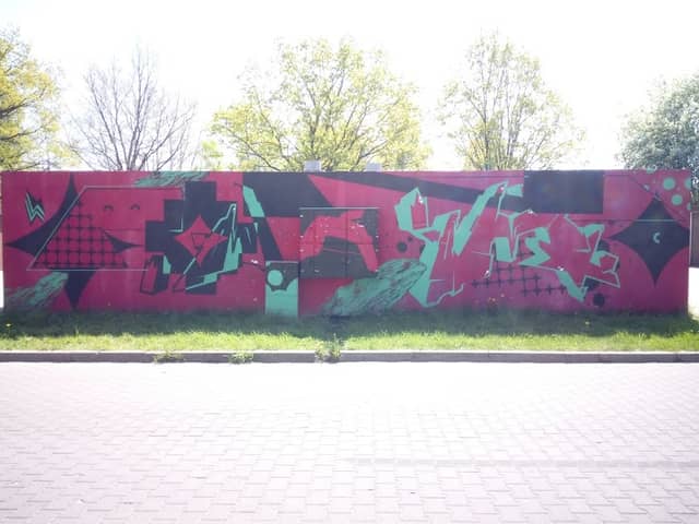 Graffiti na garażach - Image 2