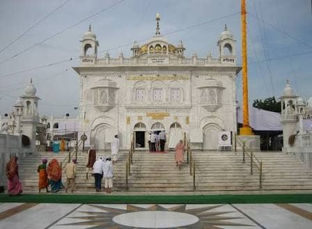 Shastri Nagar Park - Image 1